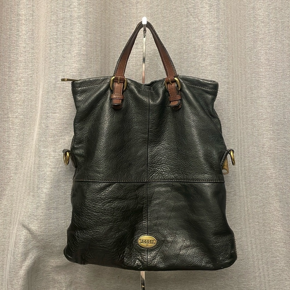 Fossil Black Pebbled Leather w/Brown Straps Explorer Shoulder/Crossbody Bag